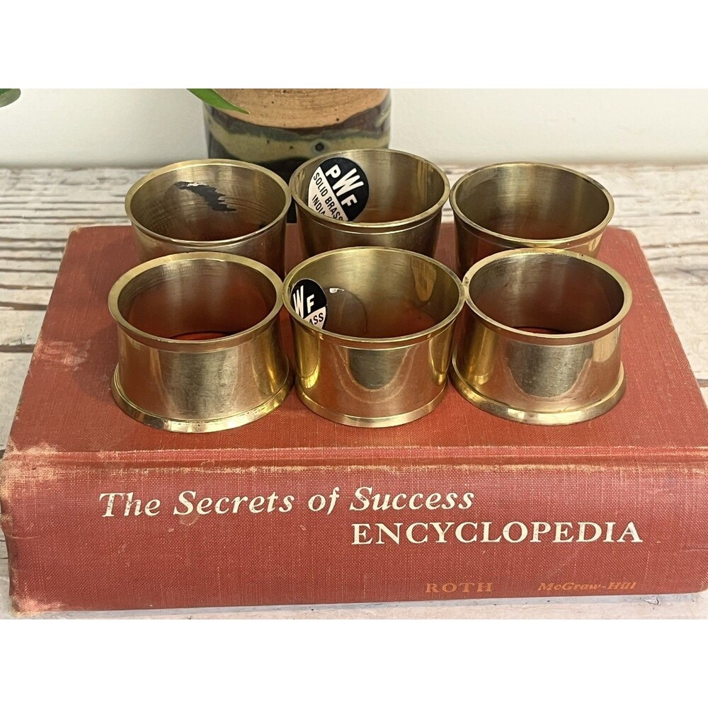 Vintage Plain Brass Napkin Ring Holders Set of 8, Round Circular Shape 2” x 1”